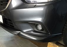 Накладка на передний бампер Mazda 6 2012-  (Клыки + Перекладина)