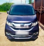 Накладки на передние фары (реснички) для Honda Stepwgn V 2015-2017