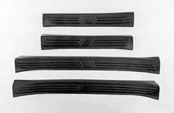 Накладки на внутренние пороги дверей для Toyota Rav4 2018+