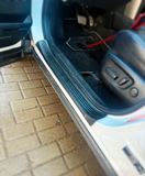 Накладки на внутренние пороги дверей для Toyota Rav4 2018+