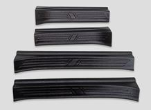 Накладки на внутренние пороги дверей для Mazda CX-5 2017-2021