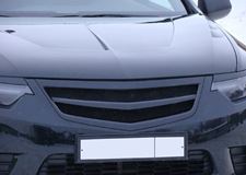 Планка в решетку радиатора "SPORT" для Honda Accord VIII 2011- / Acura TSX (CU2) 