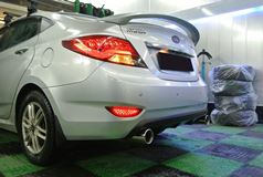 Накладка на задний бампер (диффузор) для Hyundai Solaris 2010-2013 (двойной выхлоп)