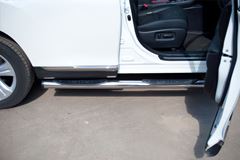 Пороги труба D76 с накладками (вариант 2) для Toyota Highlander 2010-2013