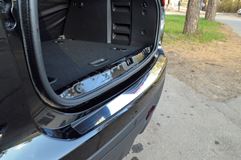 Накладка на задний бампер (лист нерж зеркальный) для Lada Xray 2015