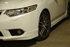 Накладки переднего бампера "Клыки" для Honda Accord 8 (рестайлинг)