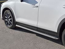 Пороги труба d42 с листом (Лист алюм, проф. нерж) (вариант 1) для Mazda CX-5 2017- 