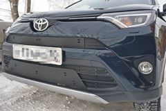 Зимняя заглушка решётки переднего бампера Toyota Rav4 2015-
