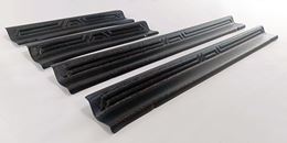 Накладки на внутренние пороги дверей БЕЗ СКОТЧА Chevrolet Niva 2002-2008, Chevrolet Niva Bertone 2009-2019, Lada (ВАЗ) Niva 2020-, Niva Travel 2020-