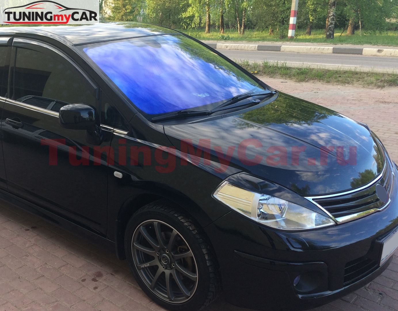 Накладки на передние фары (реснички) для Nissan Tiida (хэтчбек) 2004-2014
