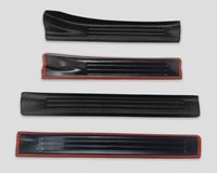 Накладки на внутренние пороги дверей Renault Sandero 2009-2013, Sandero Stepway 2009-2013