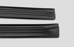 Накладки на внутренние пороги дверей Renault Sandero 2009-2013, Sandero Stepway 2009-2013