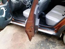 Накладки на внутренние пороги дверей Renault Sandero 2009-2013, Sandero Stepway 2009-2013