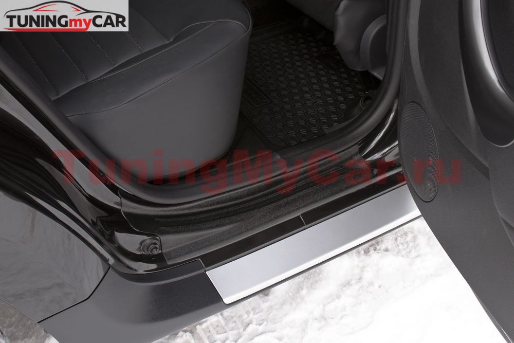 Накладки на внутренние пороги дверей Вариант 2 для Renault Duster 2010-, Nissan Terrano 2014-