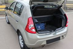 Накладка на порожек багажника Renault Sandero 2009-2013, Renault Sandero Stepway 2009-2013