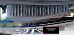 Накладки на внутренние части задних арок СО СКОТЧЕМ 3М Skoda Octavia 2008-2013