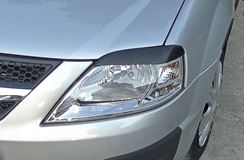 Накладки на передние фары (Реснички) Renault Logan 2004-2013, Lada Largus (универсал, фургон)  2012 - н.в., Largus Cross (универсал) 2015 - н.в.